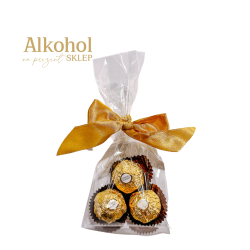 Czekoladowe praliny Ferrero Rocher idealnie wkomponują się w zestaw prezentowy z alkoholem.