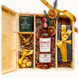DUŻY ZESTAW ŚWIĄTECZNY Z WHISKY DEWAR'S WHITE